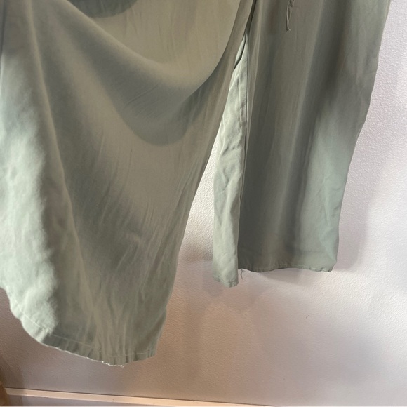 Caslon Tie Waist Jumpsuit Button Down Front Romper Short Sleeve Womens Size 2X - Picture 3 of 11